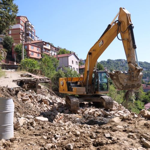 BAŞKANIMIZ YOL YAPIM ÇALIŞMALARINI YERİNDE İNCELEDİ