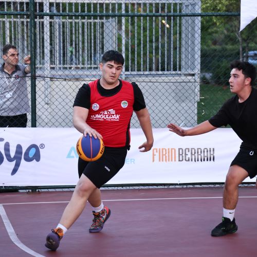 Zonguldak 3x3 Sokak Basketbolu Turnuvası Coşkuyla Başladı