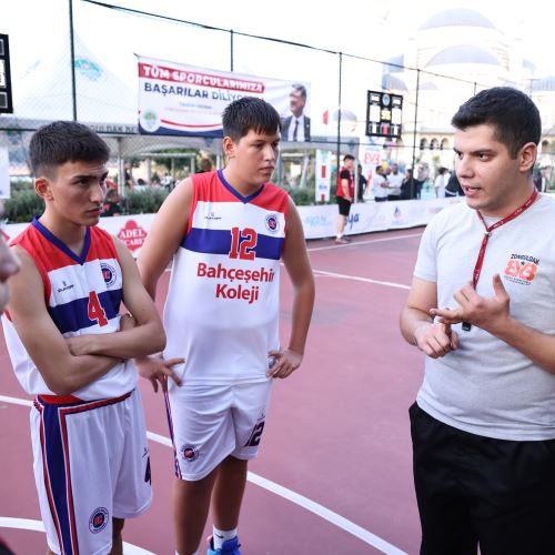 Zonguldak 3x3 Sokak Basketbolu Turnuvası Coşkuyla Başladı