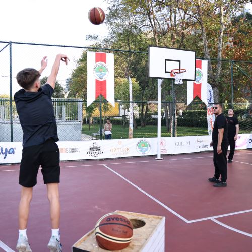 Zonguldak 3x3 Sokak Basketbolu Turnuvası Coşkuyla Başladı