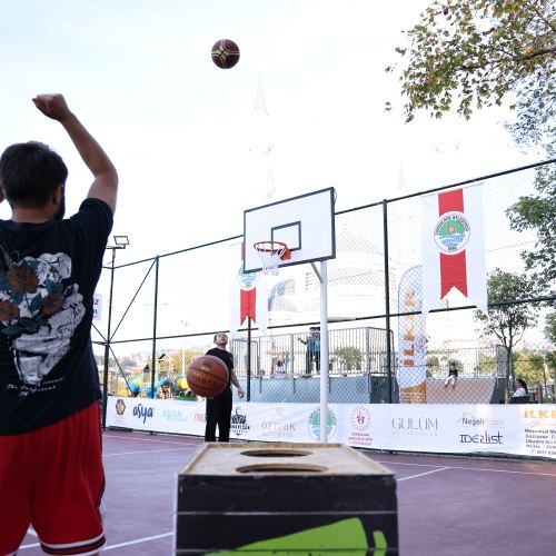 Zonguldak 3x3 Sokak Basketbolu Turnuvası Coşkuyla Başladı