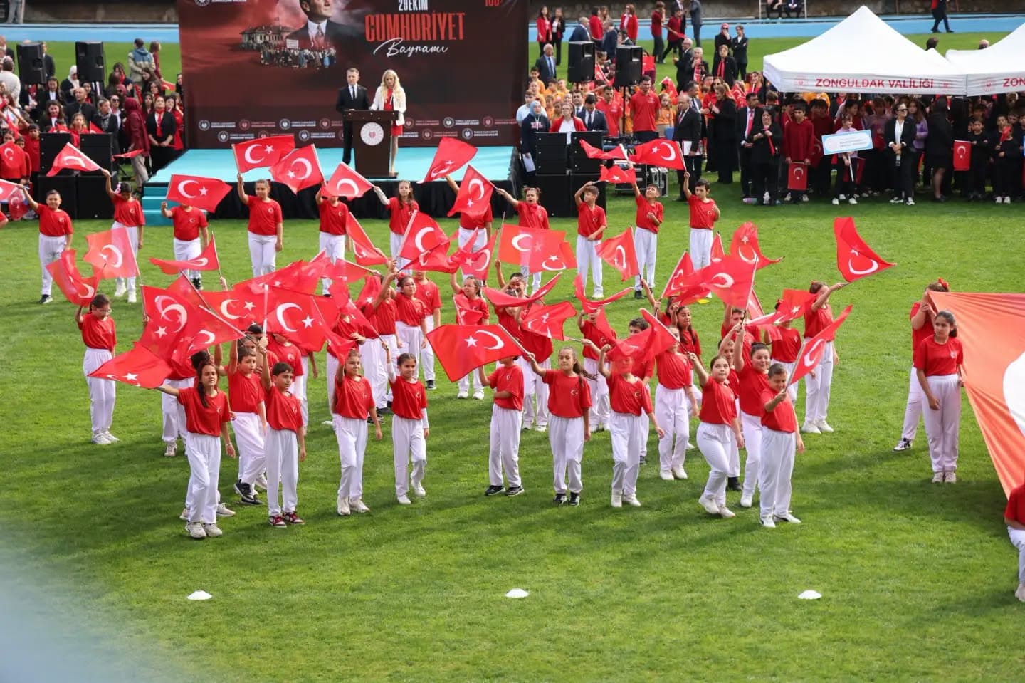 Cumhuriyetimizin 103. Yılını Büyük Bir Coşkuyla Kutladık
