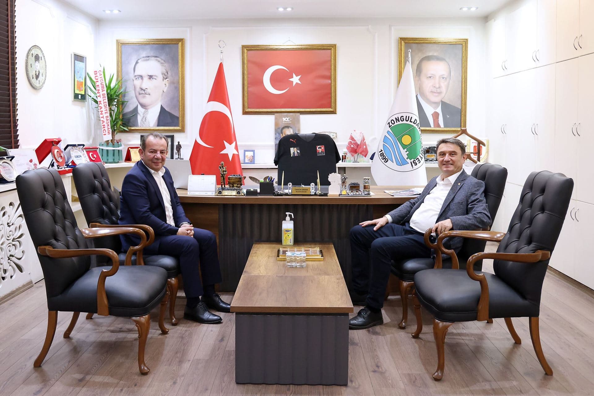 Bolu Belediye Başkanı Tanju ÖZCAN'dan Başkanımız Tahsin ERDEM'e Ziyaret