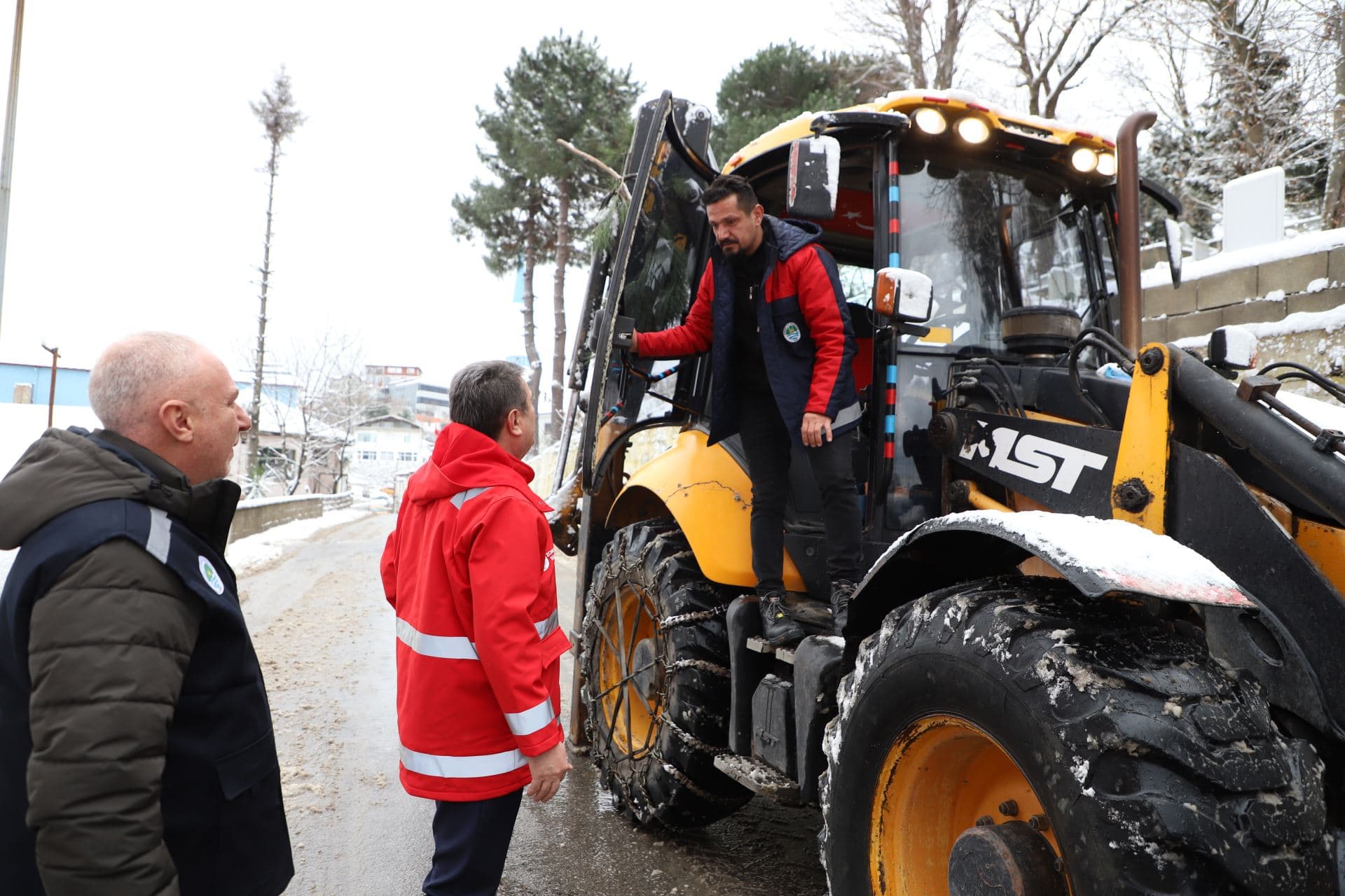 Başkanımız Sn.Tahsin Erdem Karla Mücadele Çalışmalarını Sahadan Yönetiyor